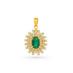 22K Gold Exquisite Emerald Pendant with Earrings Set