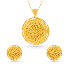 22K Gold Filigree Medallion Pendant with Earrings Set