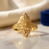22K Gold Vintage Floral Ring