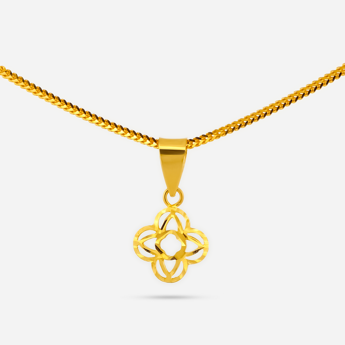 22K Gold Celtic Knot Pendant