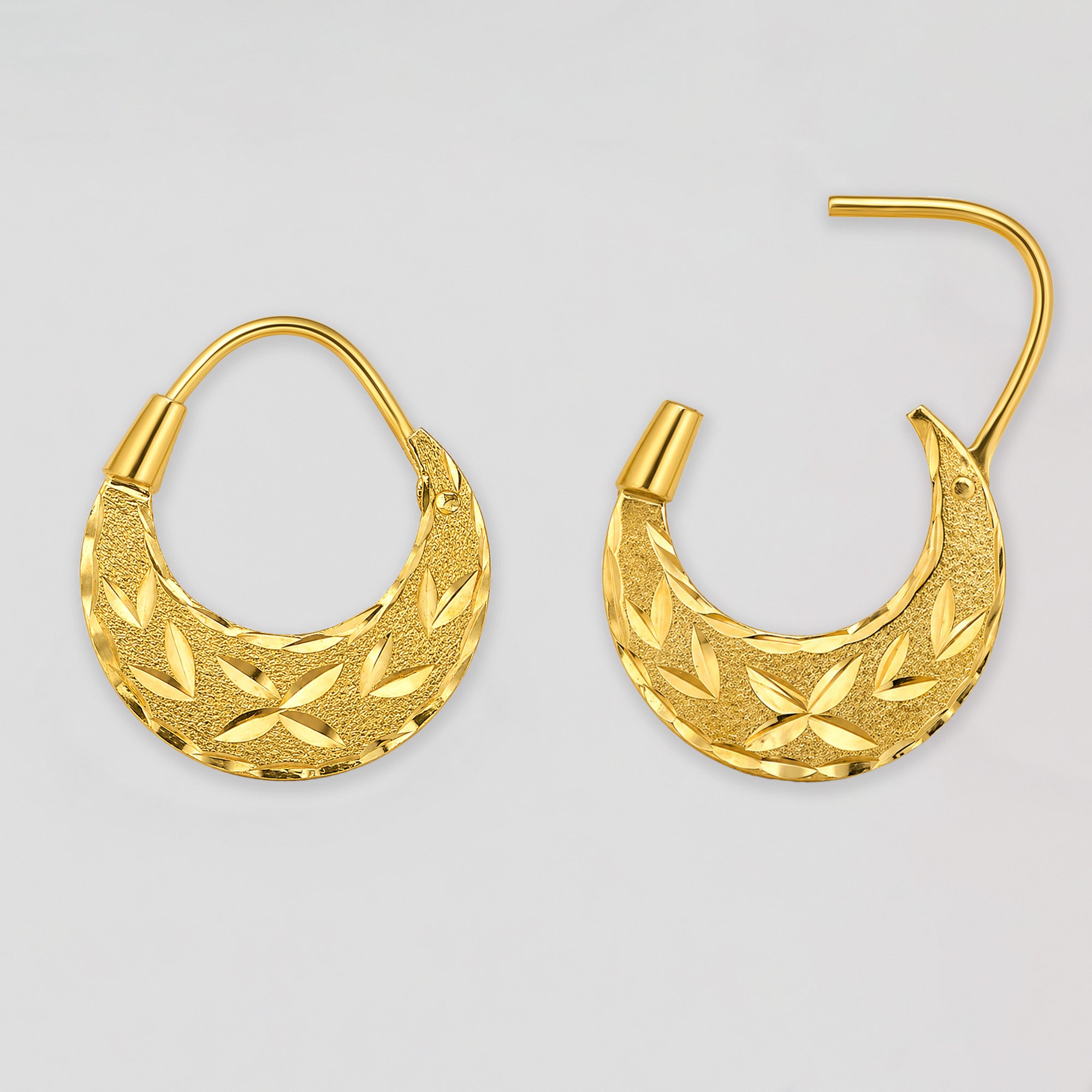 22K Gold Men's Nattiyan Earrings