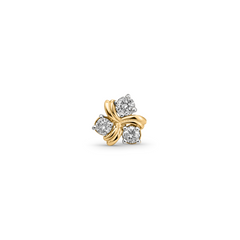 18K Gold Twisted Diamond Flower Nose Pin