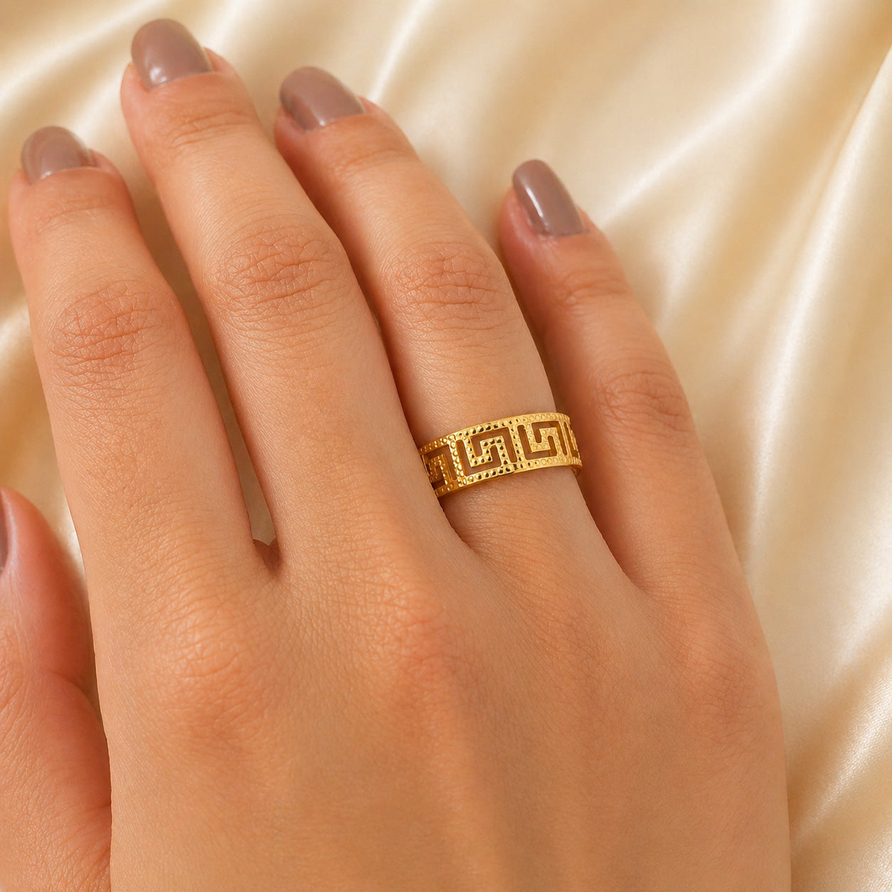 22K Gold Greek Design Ring
